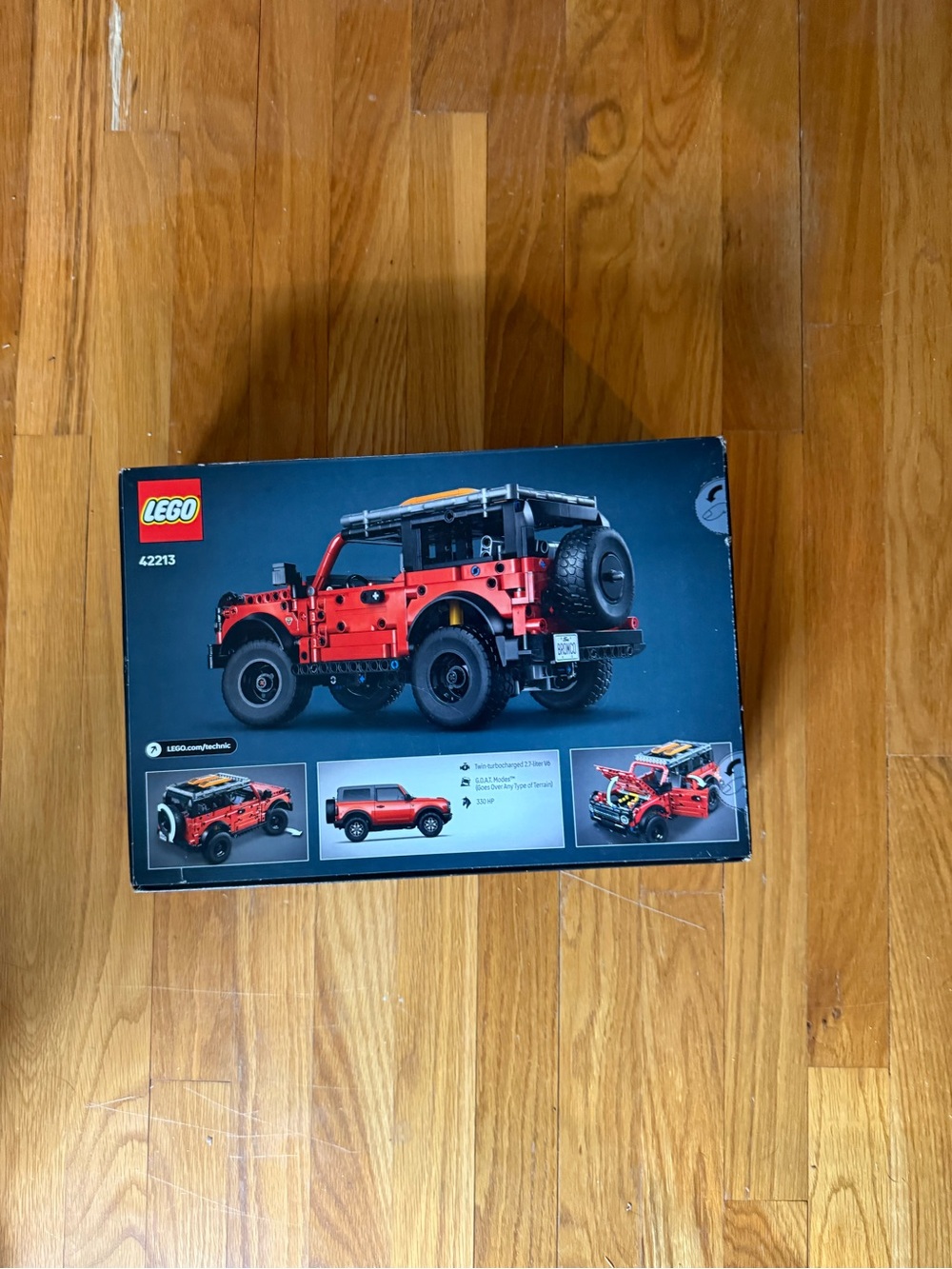 Lego Technic Ford Bronco SUV Red and Black Building Set - Picture 2 of 2